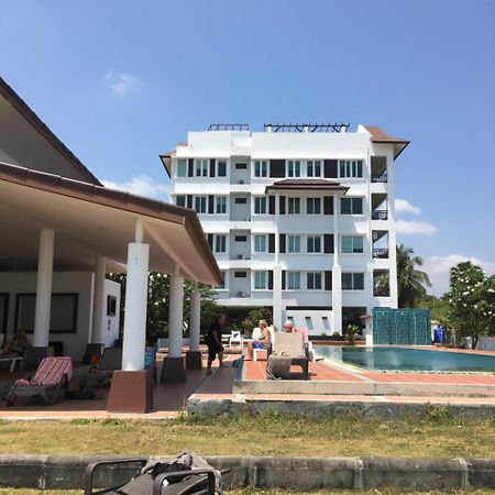 Khanom Beach Residence Rental Condo Exterior photo
