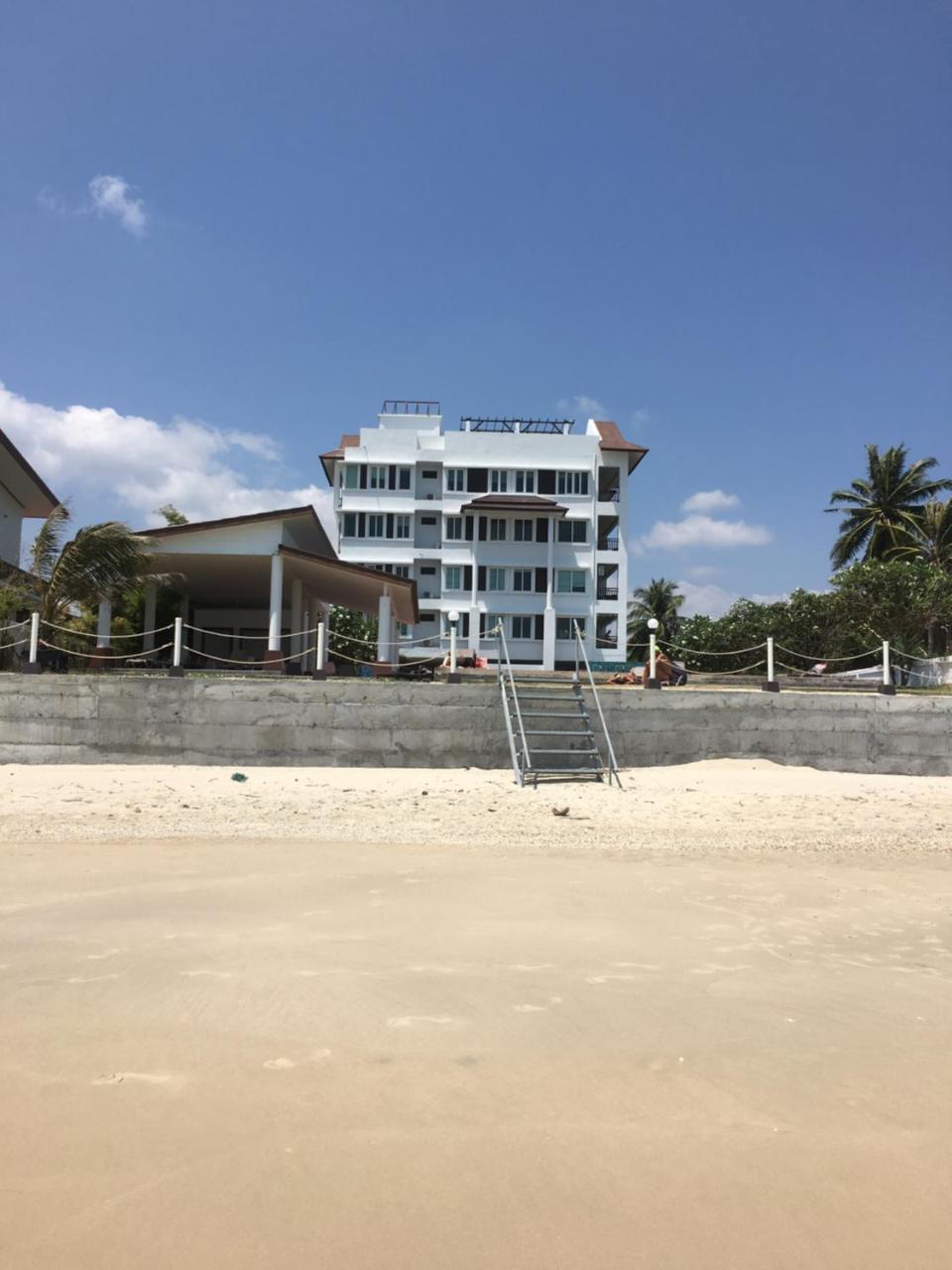 Khanom Beach Residence Rental Condo Exterior photo